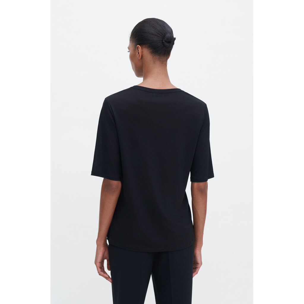 Filippa K Elena Tee in black