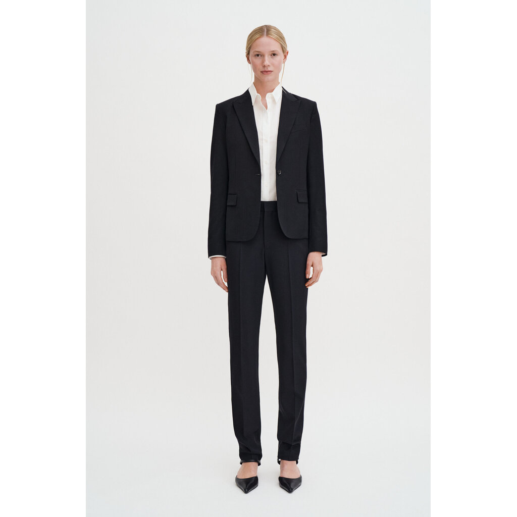 Filippa K Sasha Cool Wool Blazer in black
