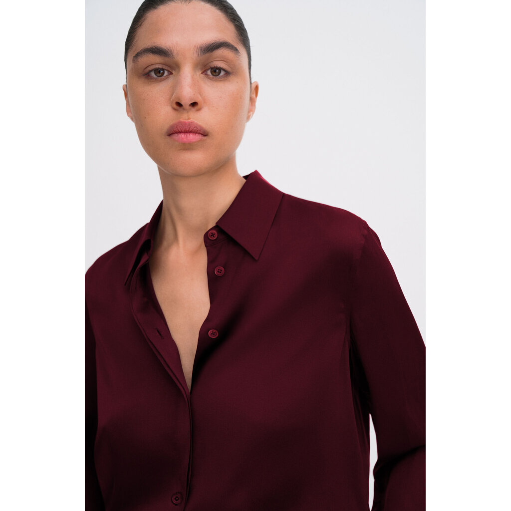 Filippa K Silk Shirt Dark Burgundy 31950-0318