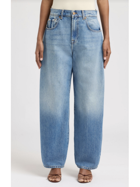 7 for all mankind jeans Bonnie curvilinear skyfrost