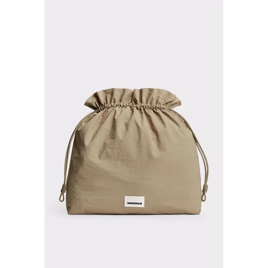 Marrea Medium in oyster & champagne