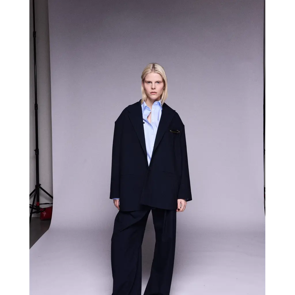 Johny pantalon Ayo in navy pinstripe