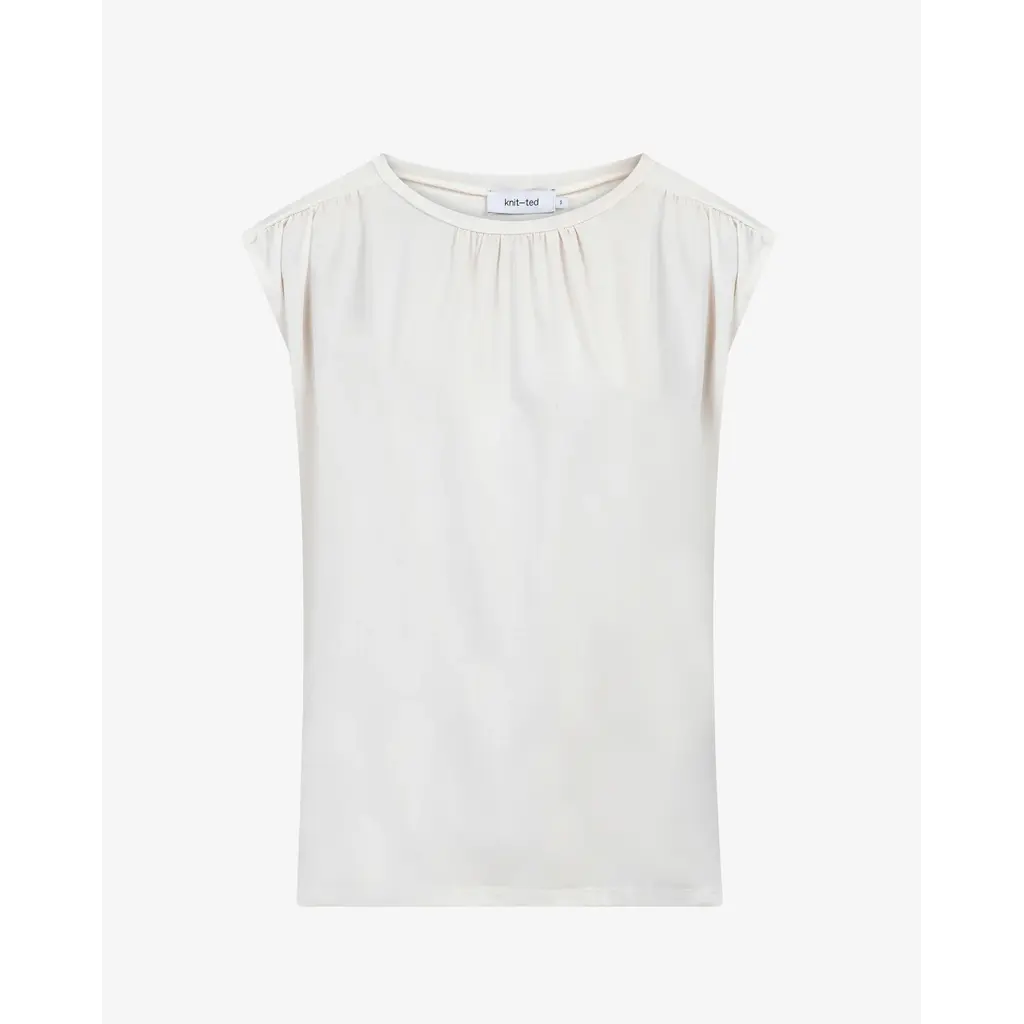Knit-ted Harper Top in offwhite