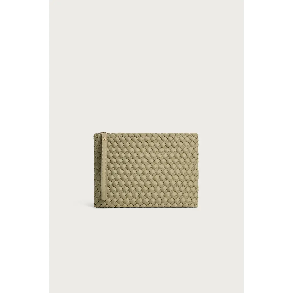 Marrea Clutch in oyster grey