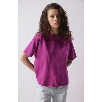 American Vintage t-shirt in geranium vintage