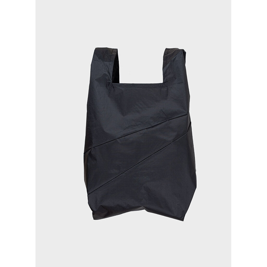 Susan Bijl The New Shopping Bag M in black & black