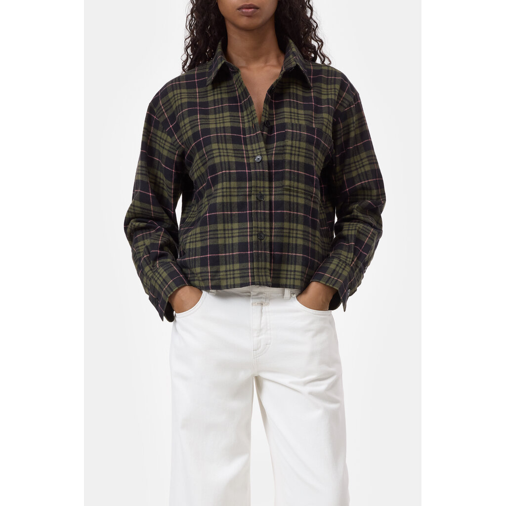 CLOSED C94242-21V Cropped Shirt in cypress green