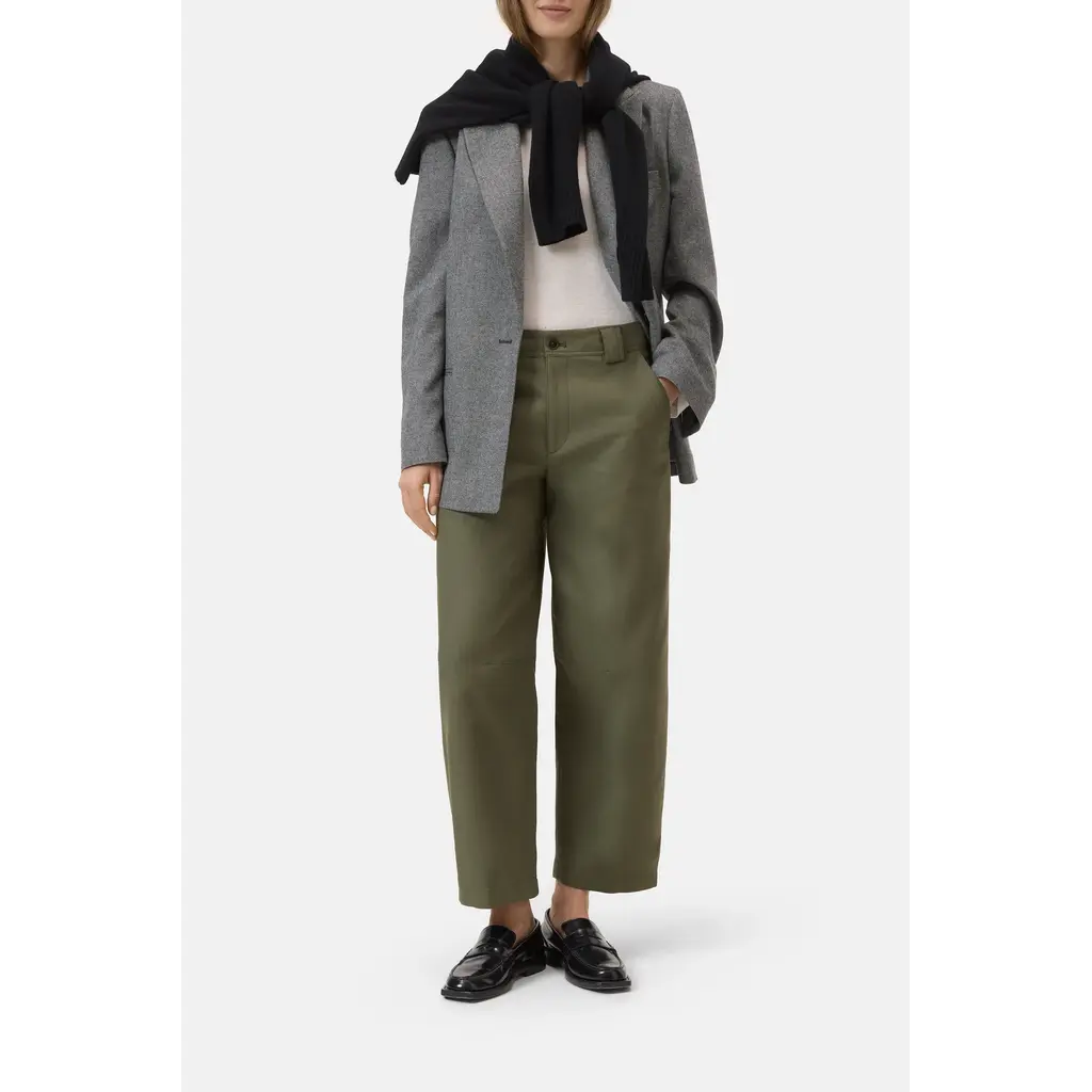 CLOSED C21157-50W Romi broek in cypress green