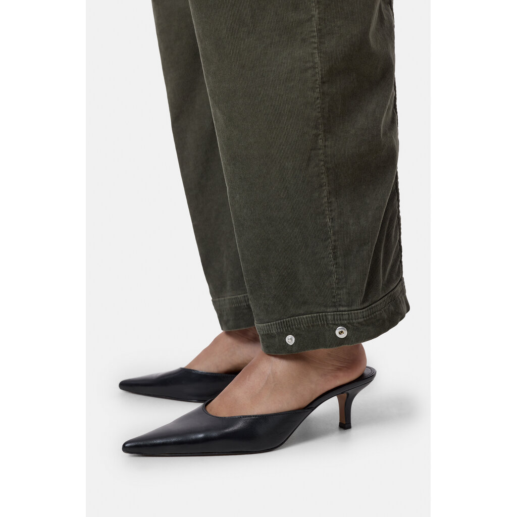 CLOSED C21734-38Z Rhannon broek cypress green