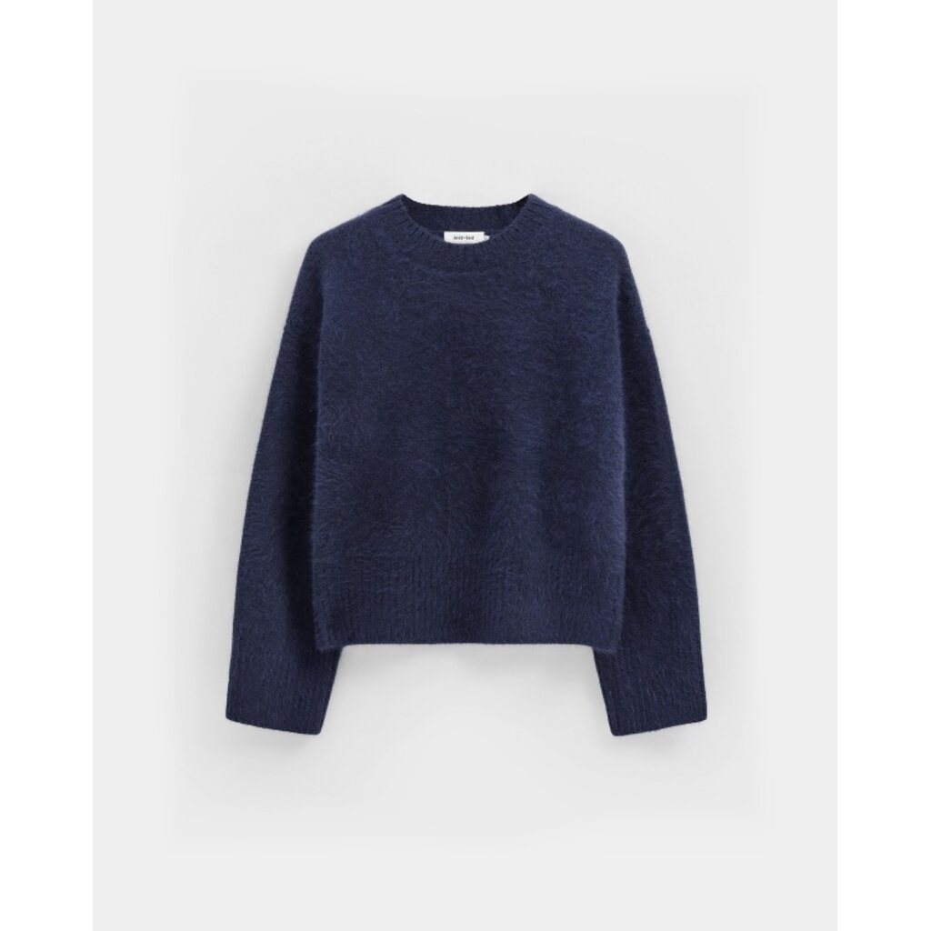 Knit-ted Wolf Pullover in night blue