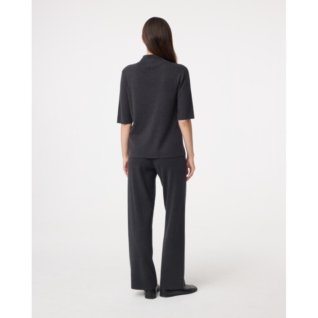 Knit-ted Molly Pullover in antra
