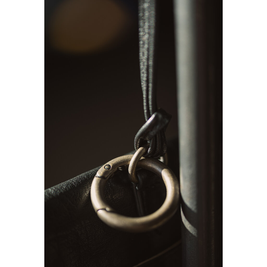 Lihann George tas DIDI in black