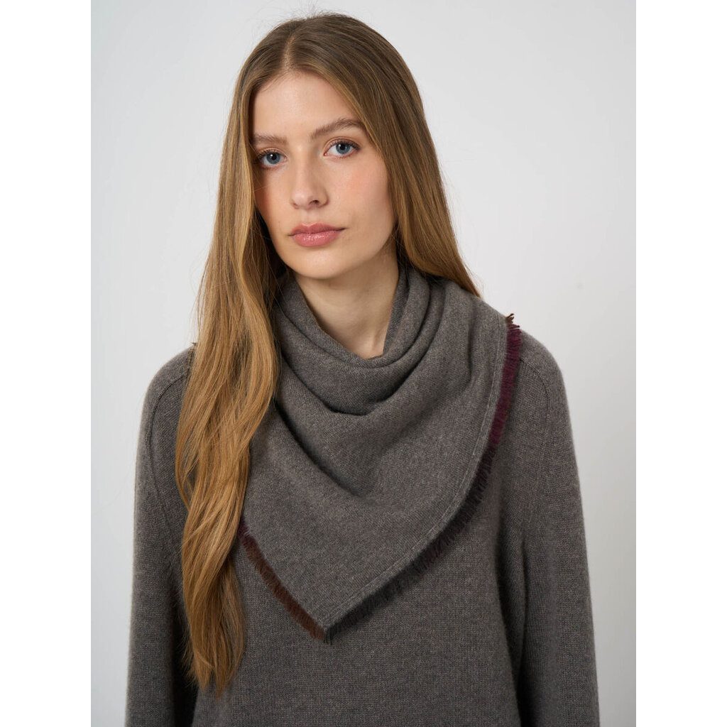 Repeat Shawl 700589 in rock