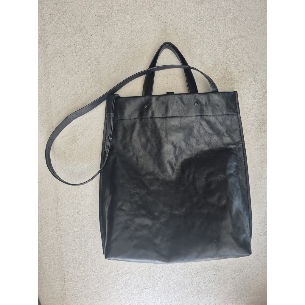 Lihann George tas JANI in black