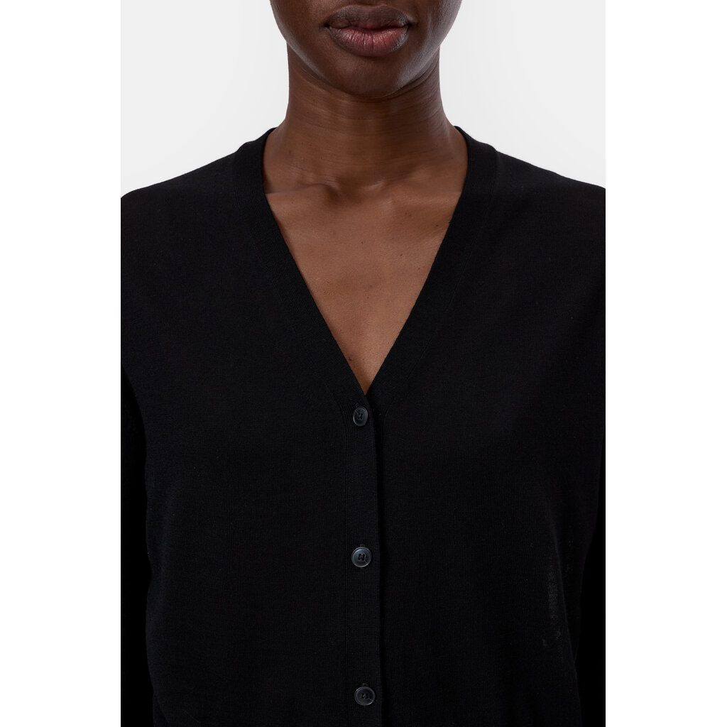 CLOSED C96906-91K-EM V-Cardigan in black