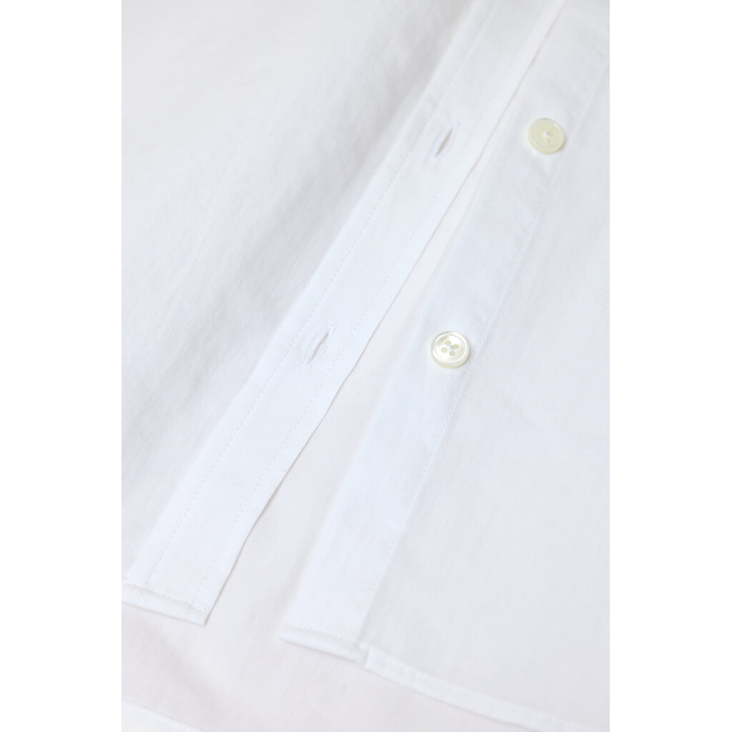 CLOSED C94900-25C-22 Overlay Shirt in white