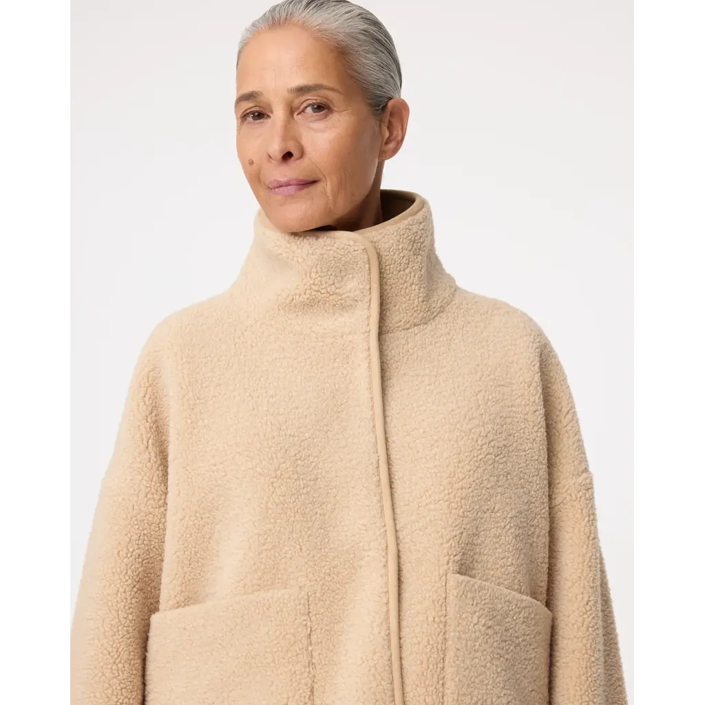 Knit-ted Jill Jacket in sand