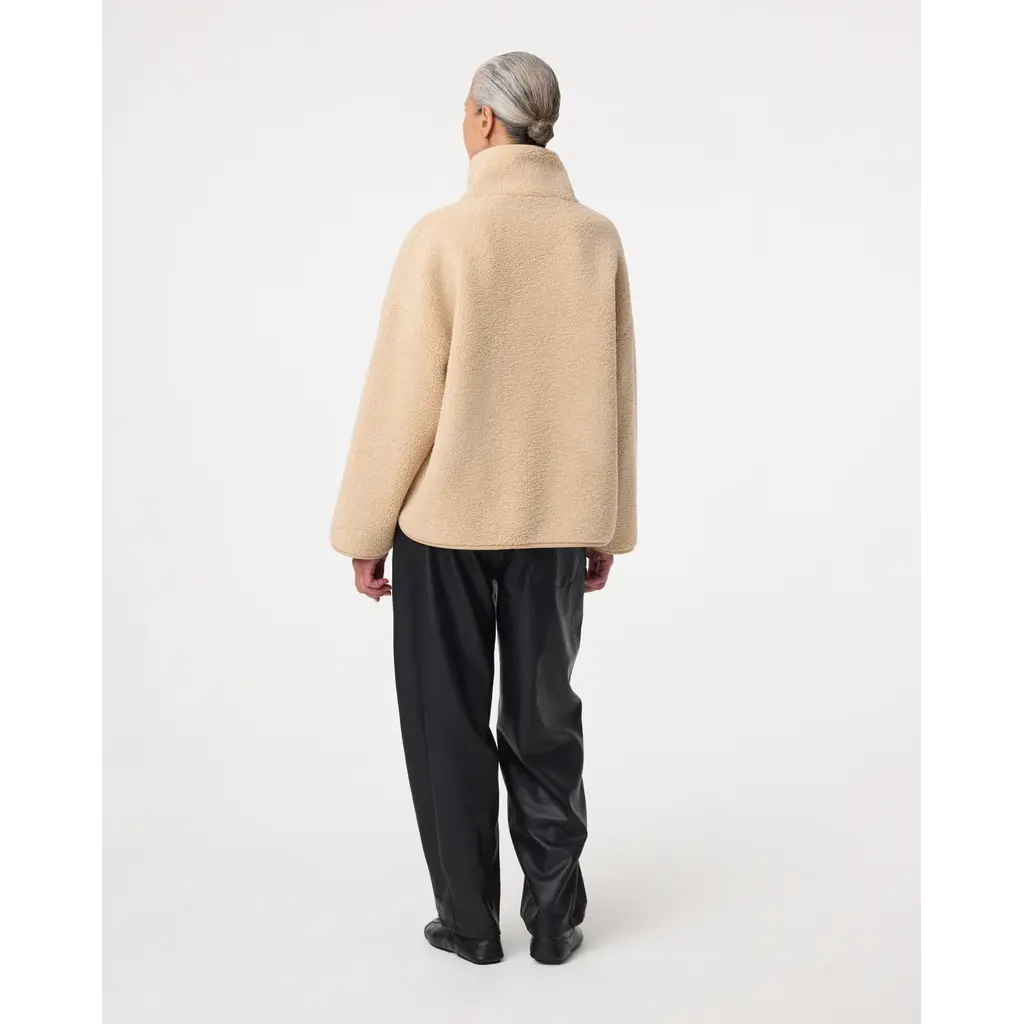 Knit-ted Jill Jacket in sand