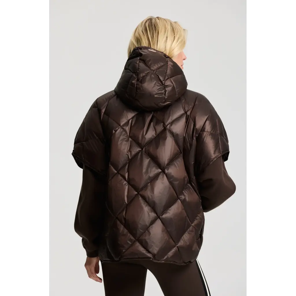 Deblon Sports Bowie Cape in dusk brown