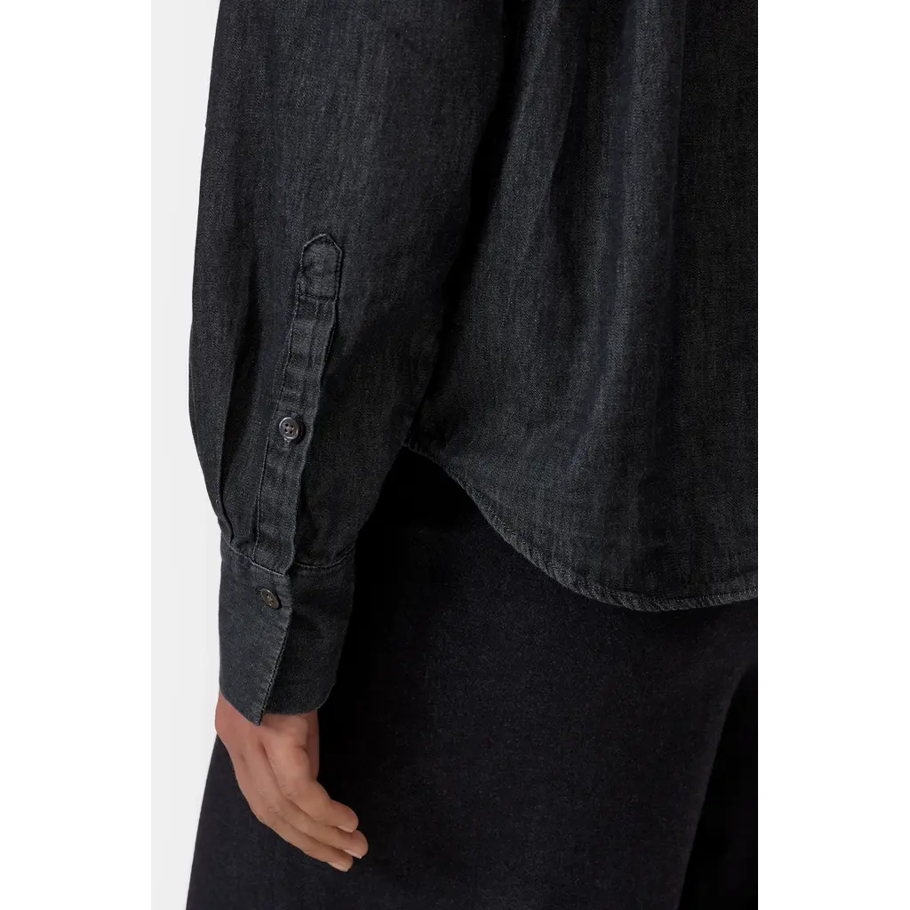 CLOSED C94267-191-27 Slit Shirt in mid grey