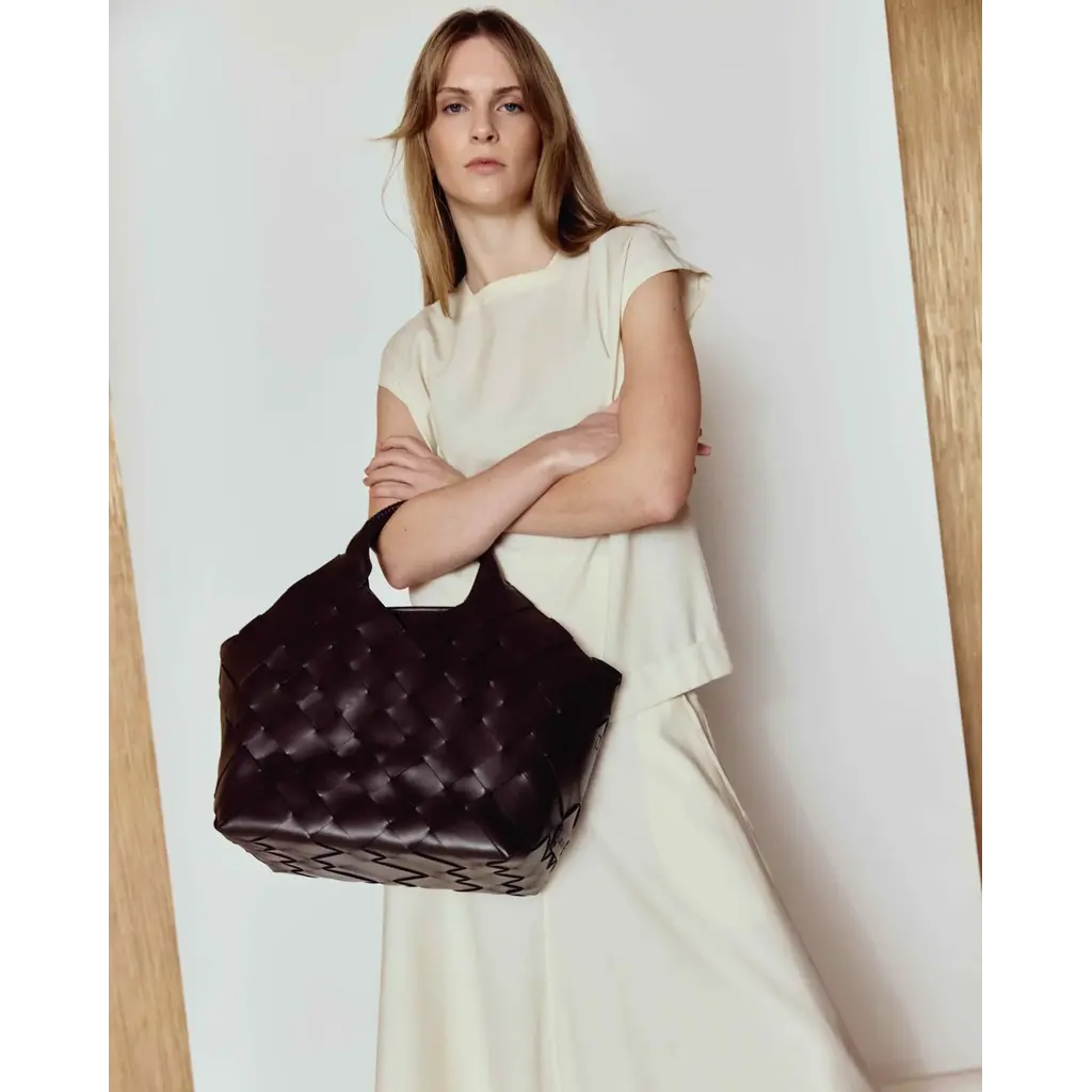 Cala Jade MISU L Shoulder Bag Umber B53-886-LX-O-CO