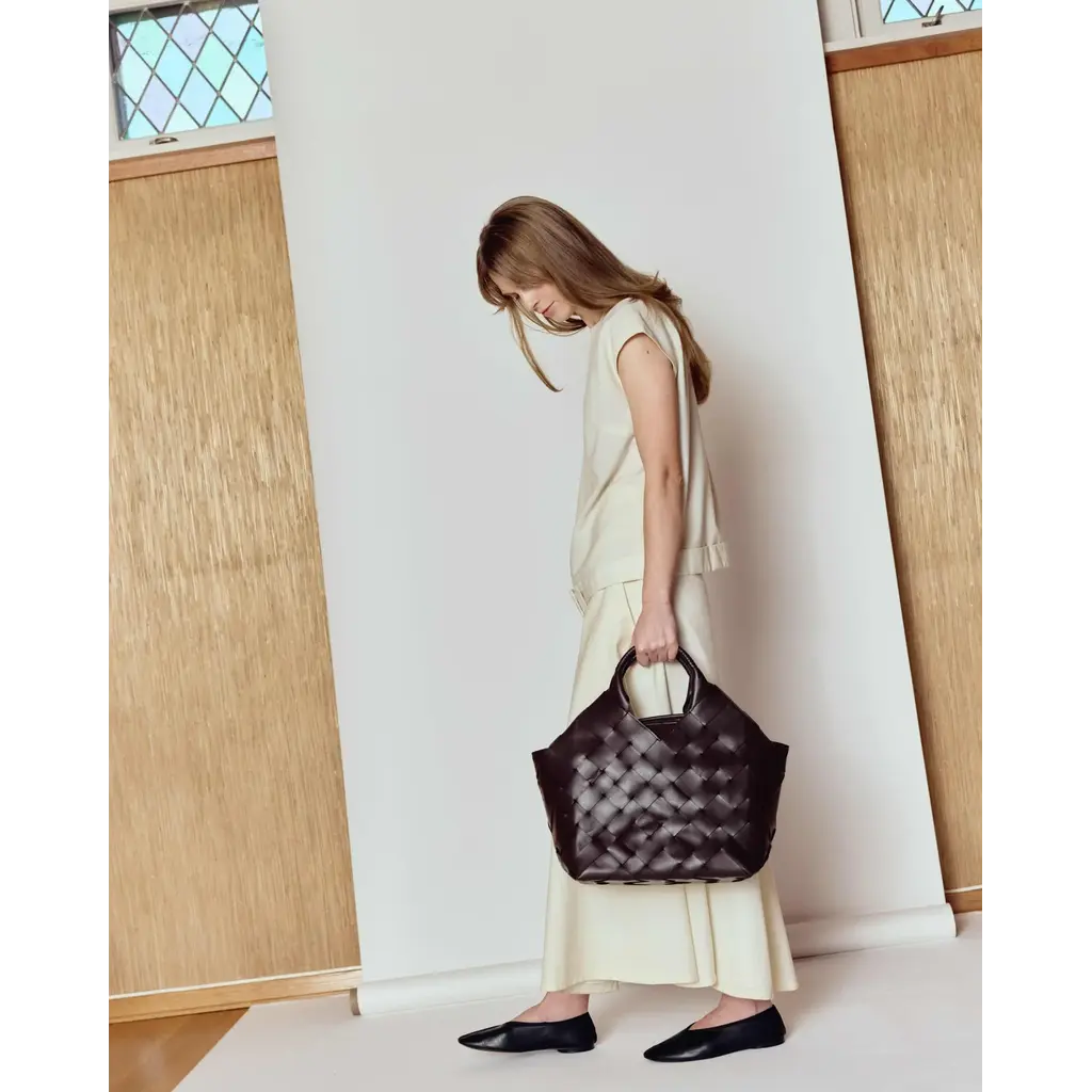 Cala Jade MISU L Shoulder Bag Umber B53-886-LX-O-CO