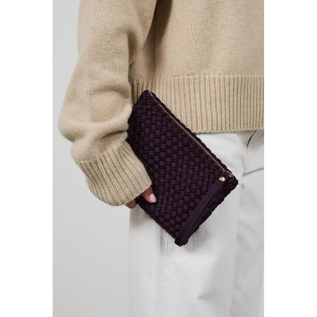 Marrea Clutch Aubergine