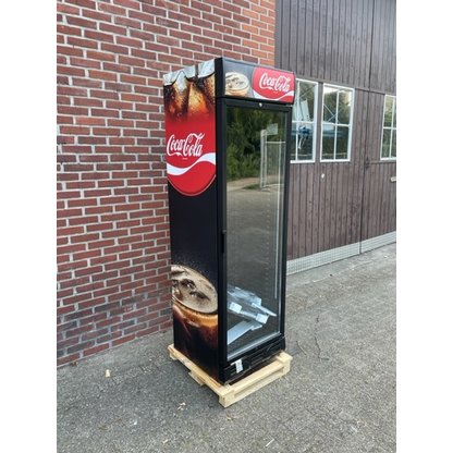 Concreet gegevens Koning Lear Coca Cola dranken koelkast incl. verlichting glasdeur koeling -  Handelgigant uw specialist in horeca apparatuur, koelcellen, vriescellen