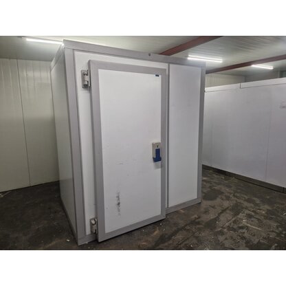 Koelcellen Koelcel 196 x 136 x 220 cm stekker klaar