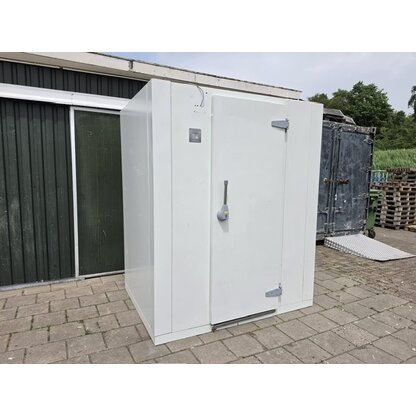 Koelcellen Koelcel 181 x 136 x 226 cm stekker klaar