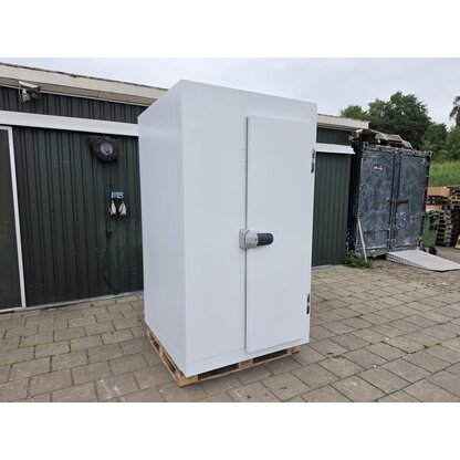 Vriescellen Vriescel 120 x 120 x 230 cm Nieuw lichte transportschade