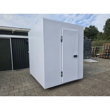 Vriescellen Vriescel 180 x 210 x 220 cm stekker klaar