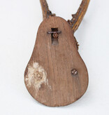 Antiek  REE GEWEI op houten schild  - 1900