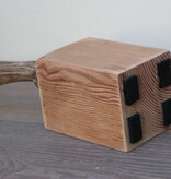 DAMHERT GEWEI op houten sokkel