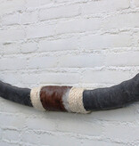 Texas style BULLBAR- 92 cm - waterbuffel hoorns afgewerkt met vel en sisaltouw