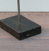 RAM SCHEDEL op hardstenen sokkel