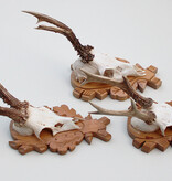 3 x  REE GEWEI op solide bewerkt houten schild