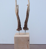 Zesender REE GEWEI paar op stevige houten sokkel