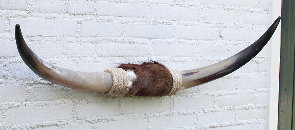 Texas style BULLBAR- 87 cm - afgewerkt met vel en sisaltouw