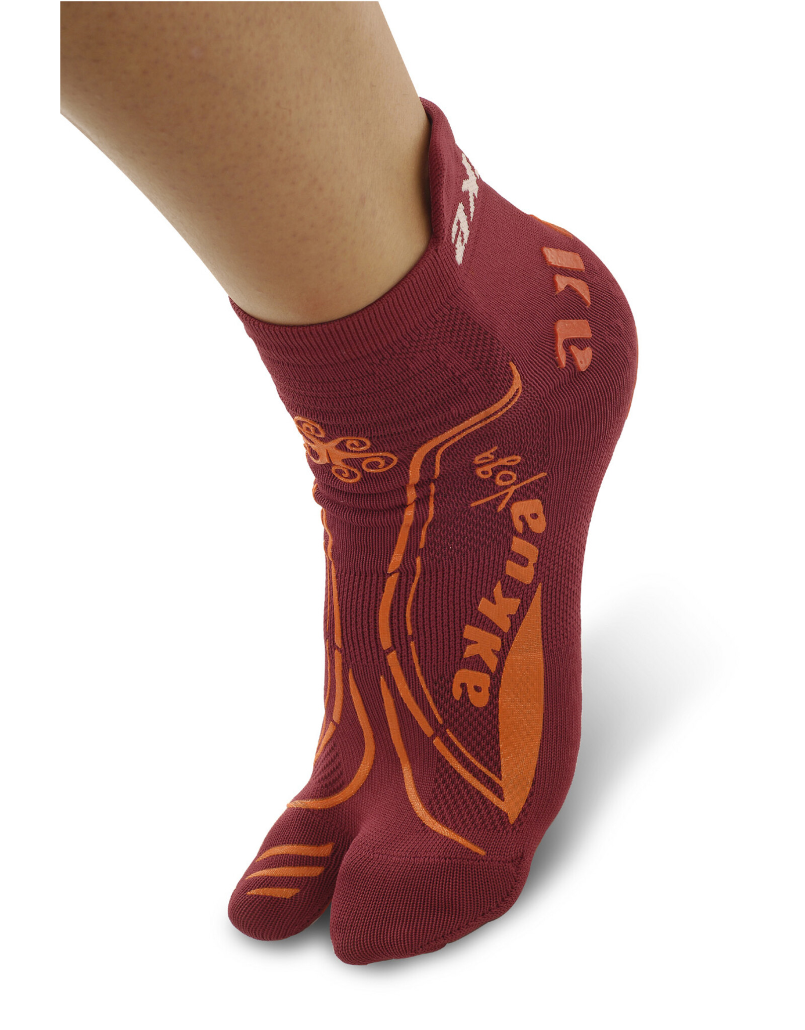 Akkua Akkua Sock Yoga Experience