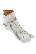 Akkua Akkua Sock Yoga Experience