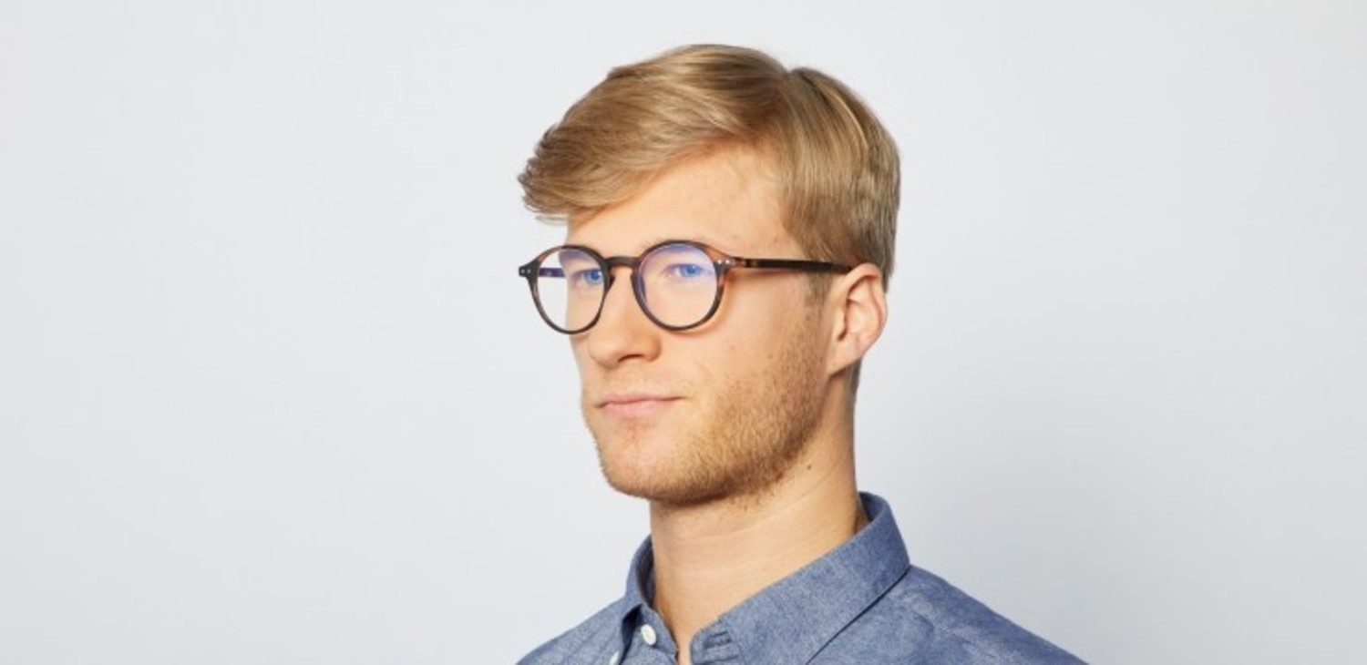 Glasses For Screen Model Of Izipizi Est En Vente Sur Hopono Shop Com Dans La Categorie Lifestyle Hopono