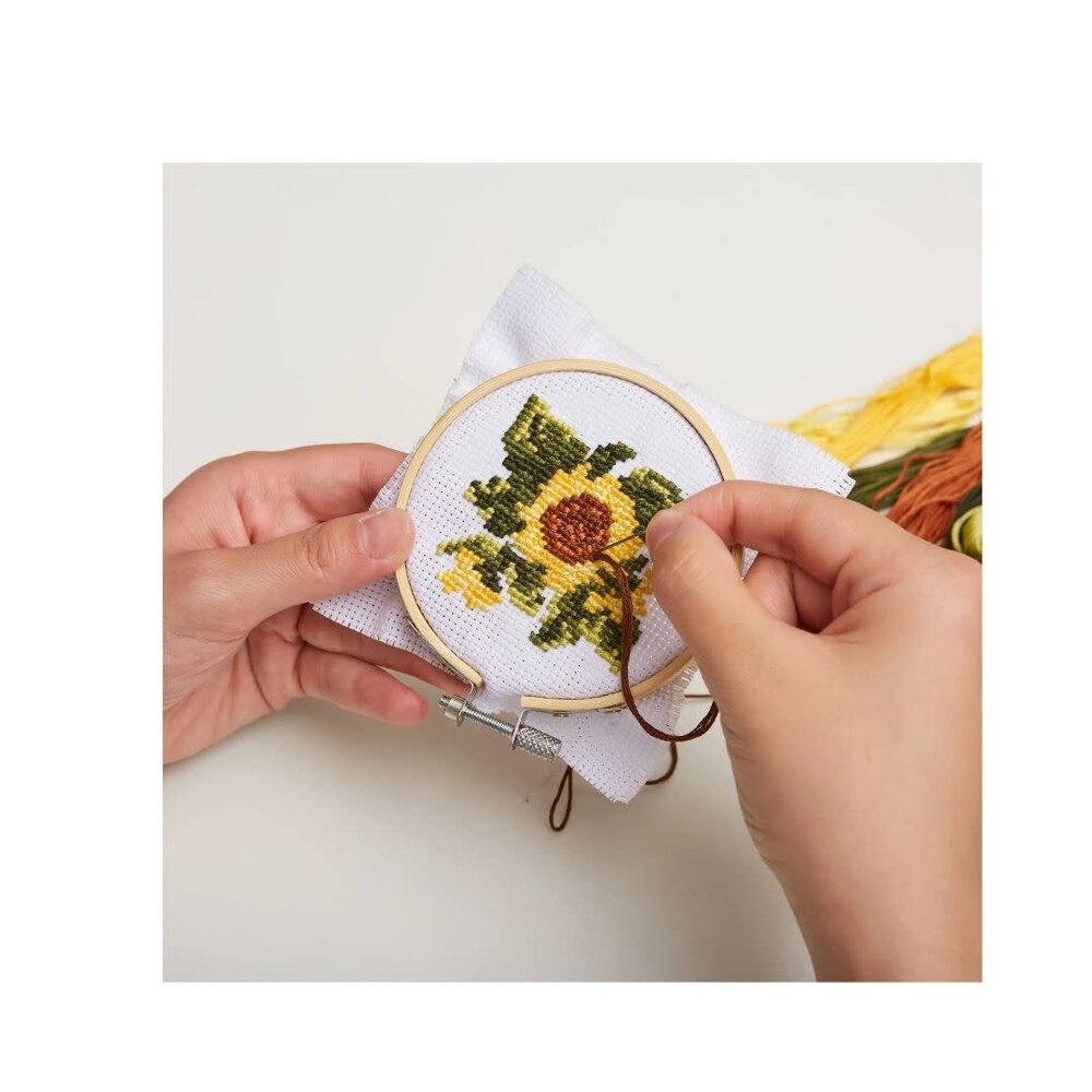 Sunflower embroidery kit Hopono
