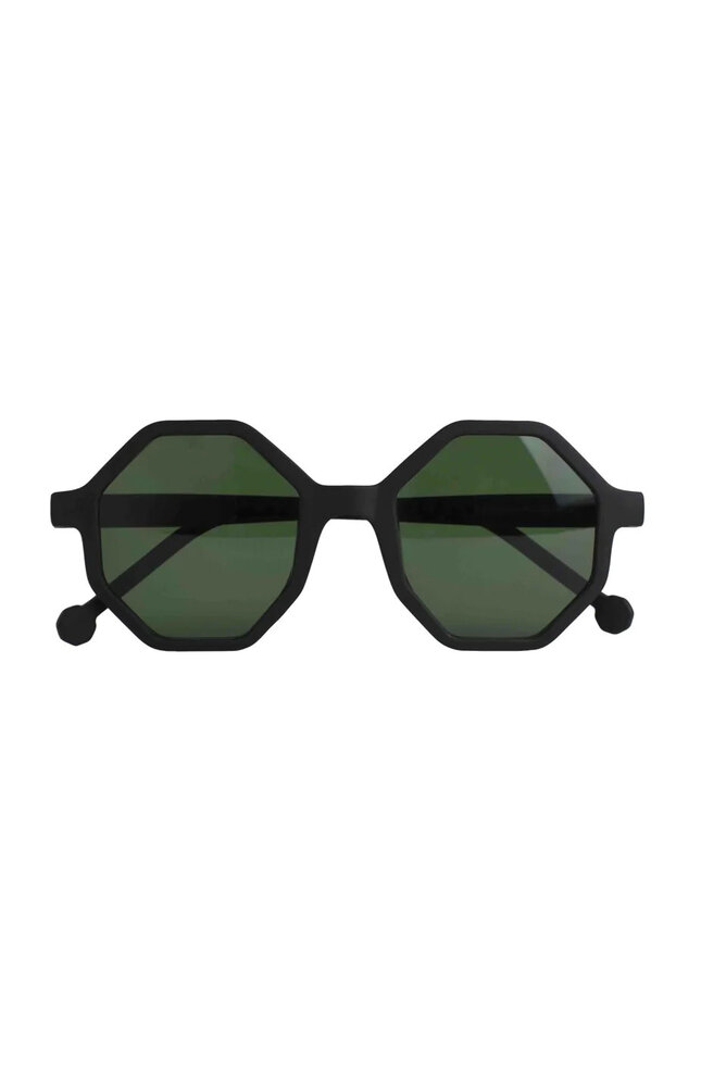 Black Sunglasses YEYE Hopono