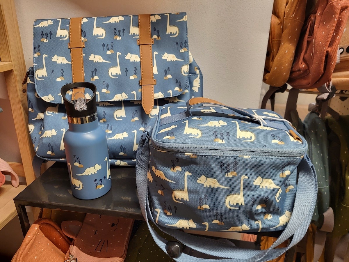 Des sacs à lunch pour le transport du repas des enfants.