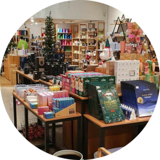 Magical Christmas: Your Gifts in a Click!