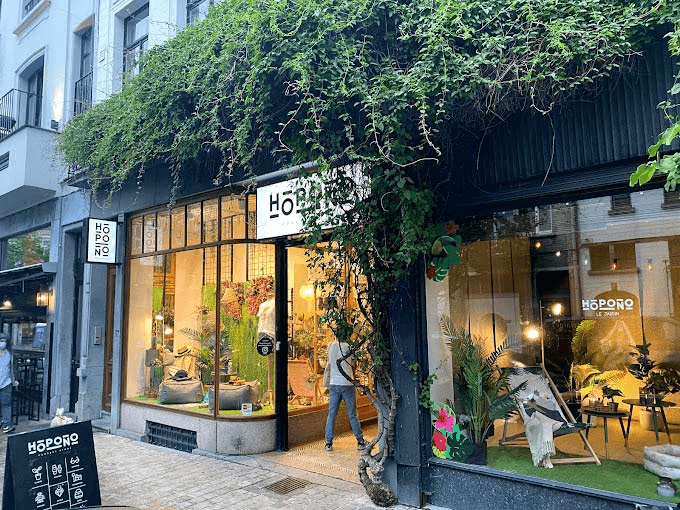 The outside of the Hopono Concept Store