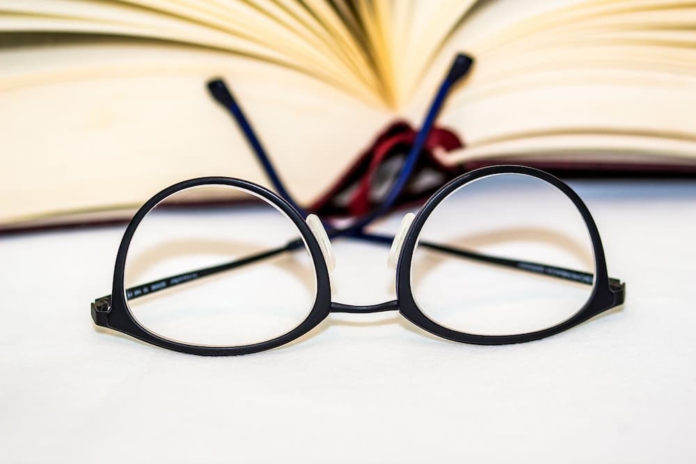 Reading glasses