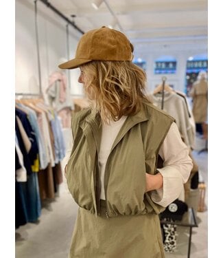 Aímée the label Lowen2 -  green
