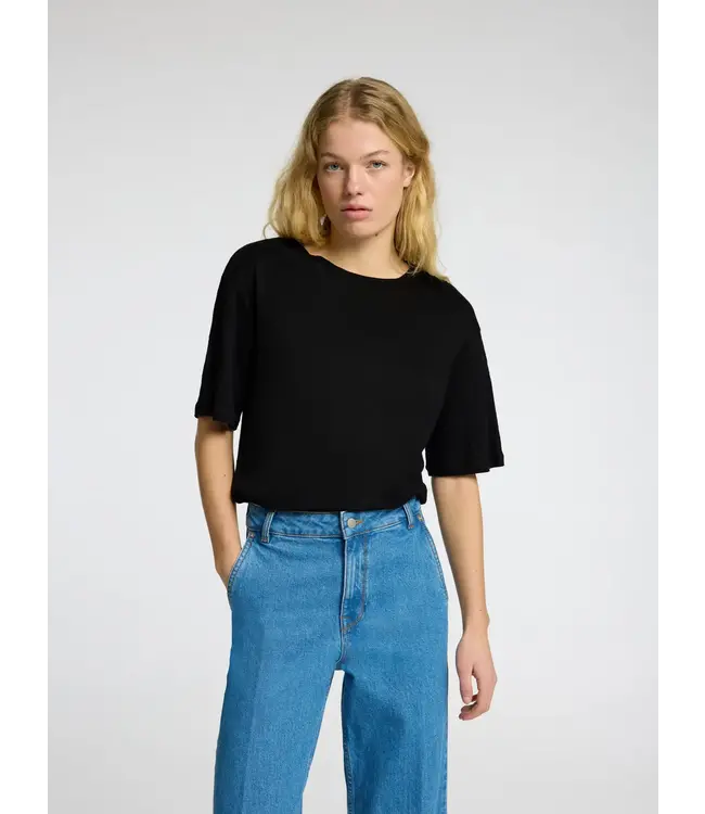 Selected Vilja Linen SS Tee - Black